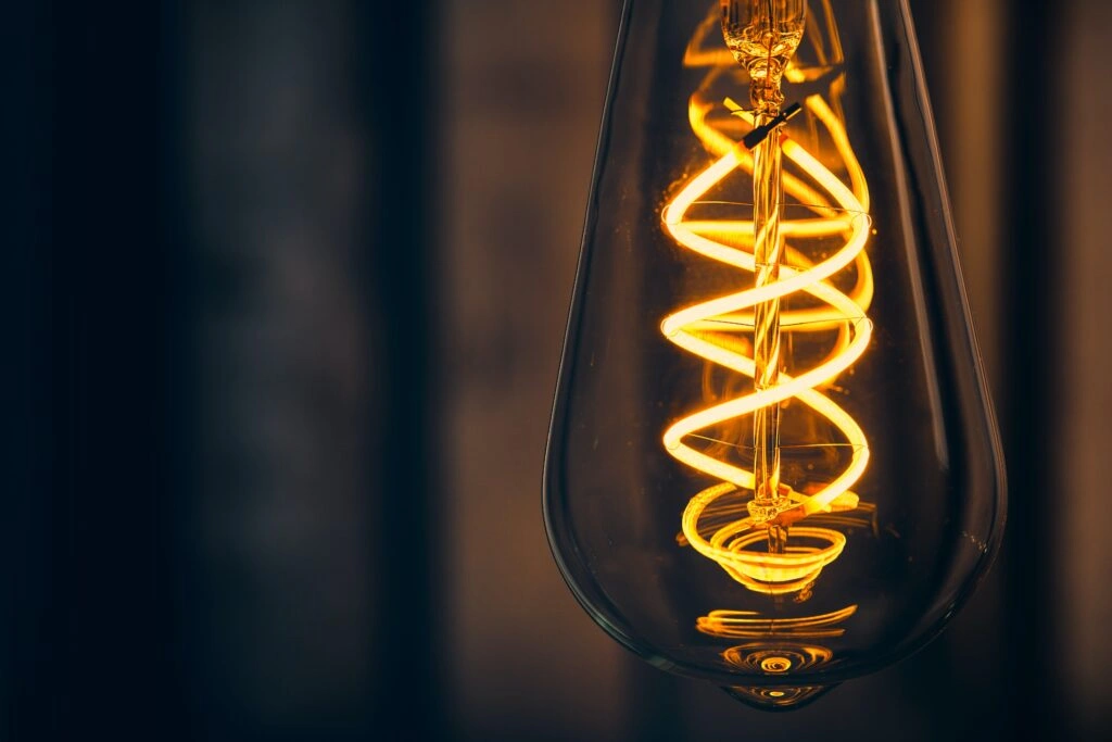 Особливості філаментної лампочки